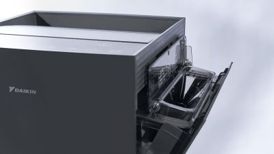 Daikin Air Purifier with Streamer Technology MCK70ZBFH - Image 7